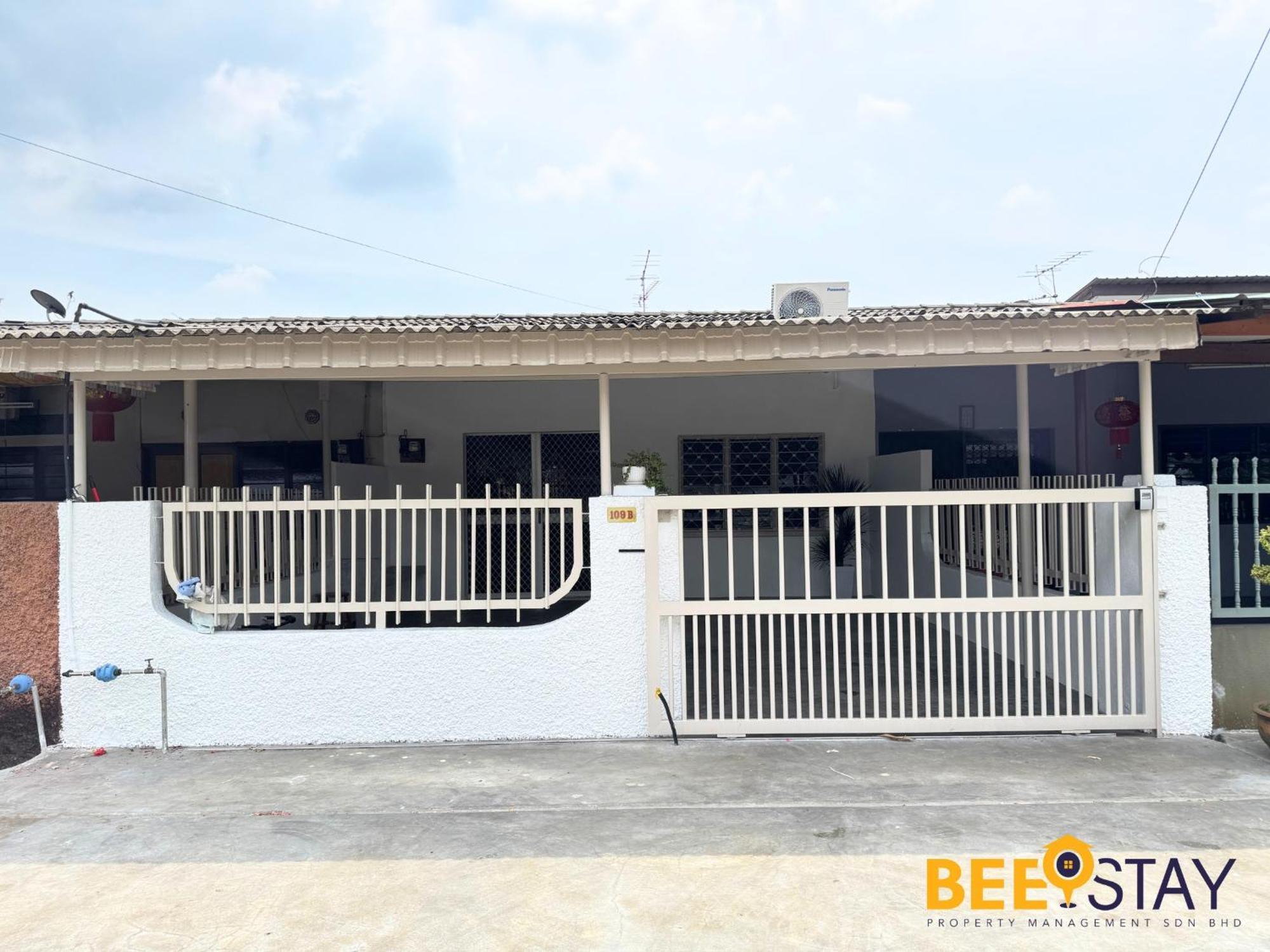 Jenjarom Modern Homestay Jenjarum Exterior photo